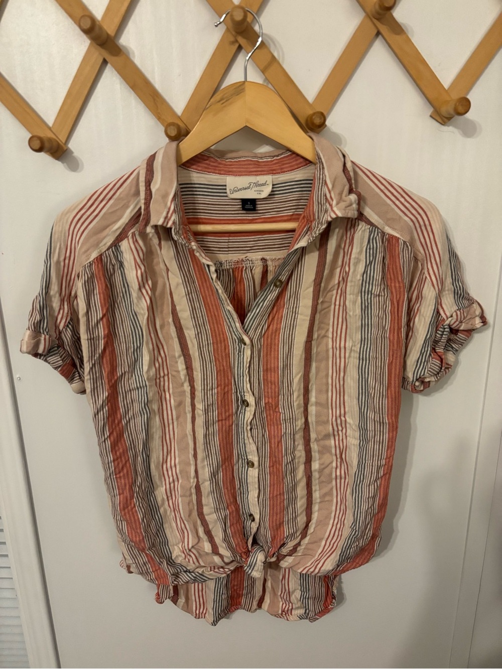 Universal Thread Striped Button-Front Tie Hem Shirt - Rust, Cream & Gray